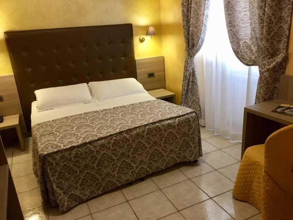 Hotel Assisi Roma Dış mekan fotoğraf